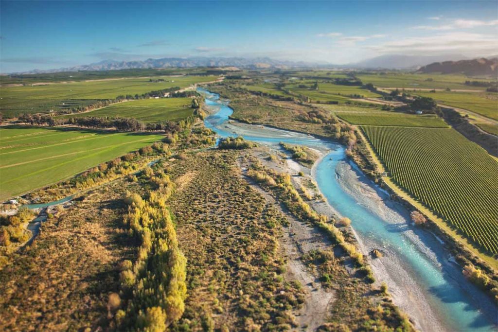 kim-crawford-estate-view-of-the-awatere-gravels
